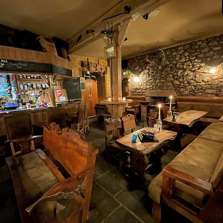 Glen Clova Hotel & Luxury Lodges Millton of Clova Exterior photo